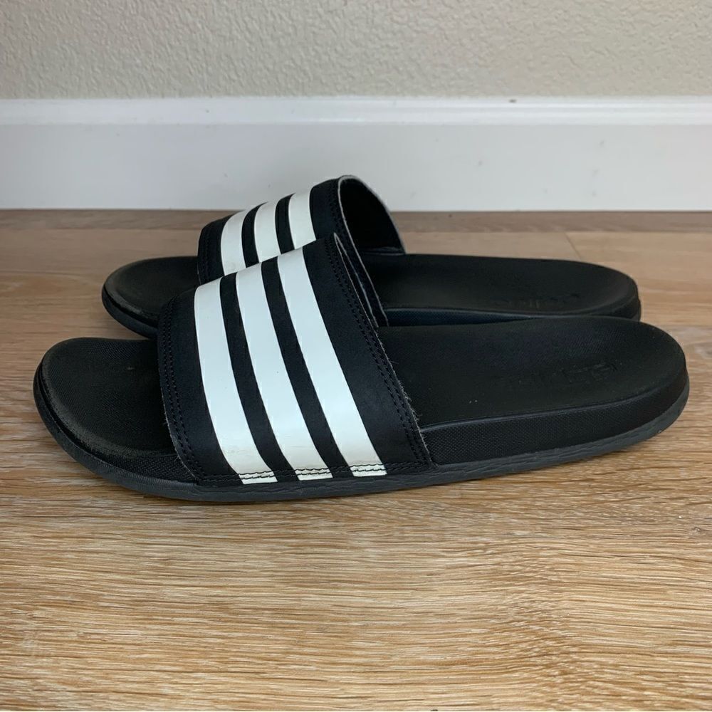 Adidas Women’s Black White Striped Slide Sandals, Size 8 - Picture 4 of 12